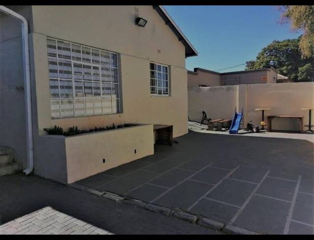 3 BEDROOM HOUSE FOR SALE IN CROSBY